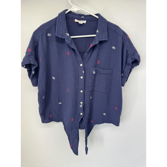 beachlunchlounge Tops - Beachlunchlounge Button Up Shirt Womens Large Blue Star Embroidered Tie Cropped